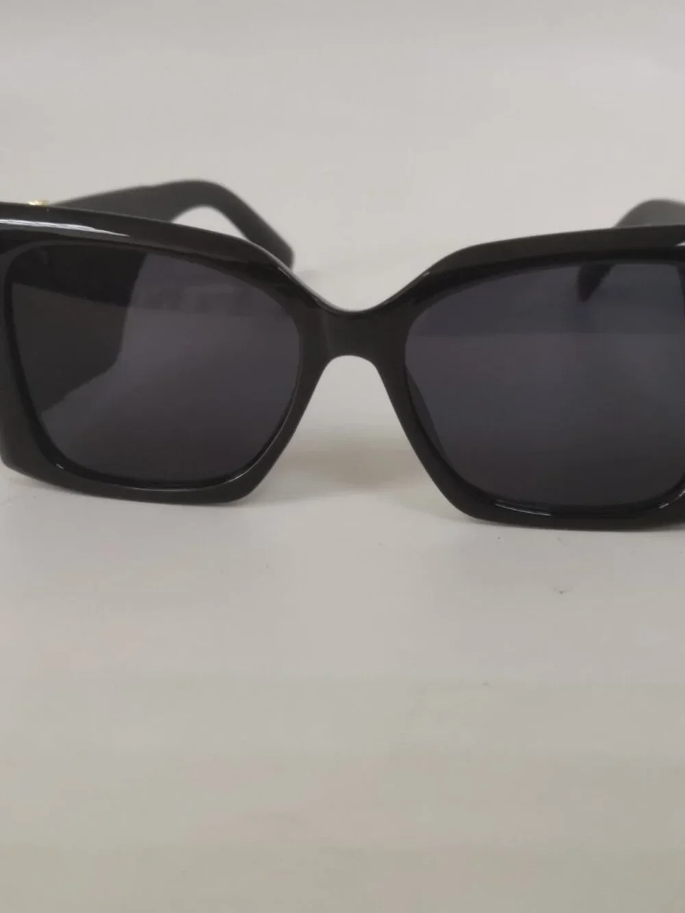N/A classic black